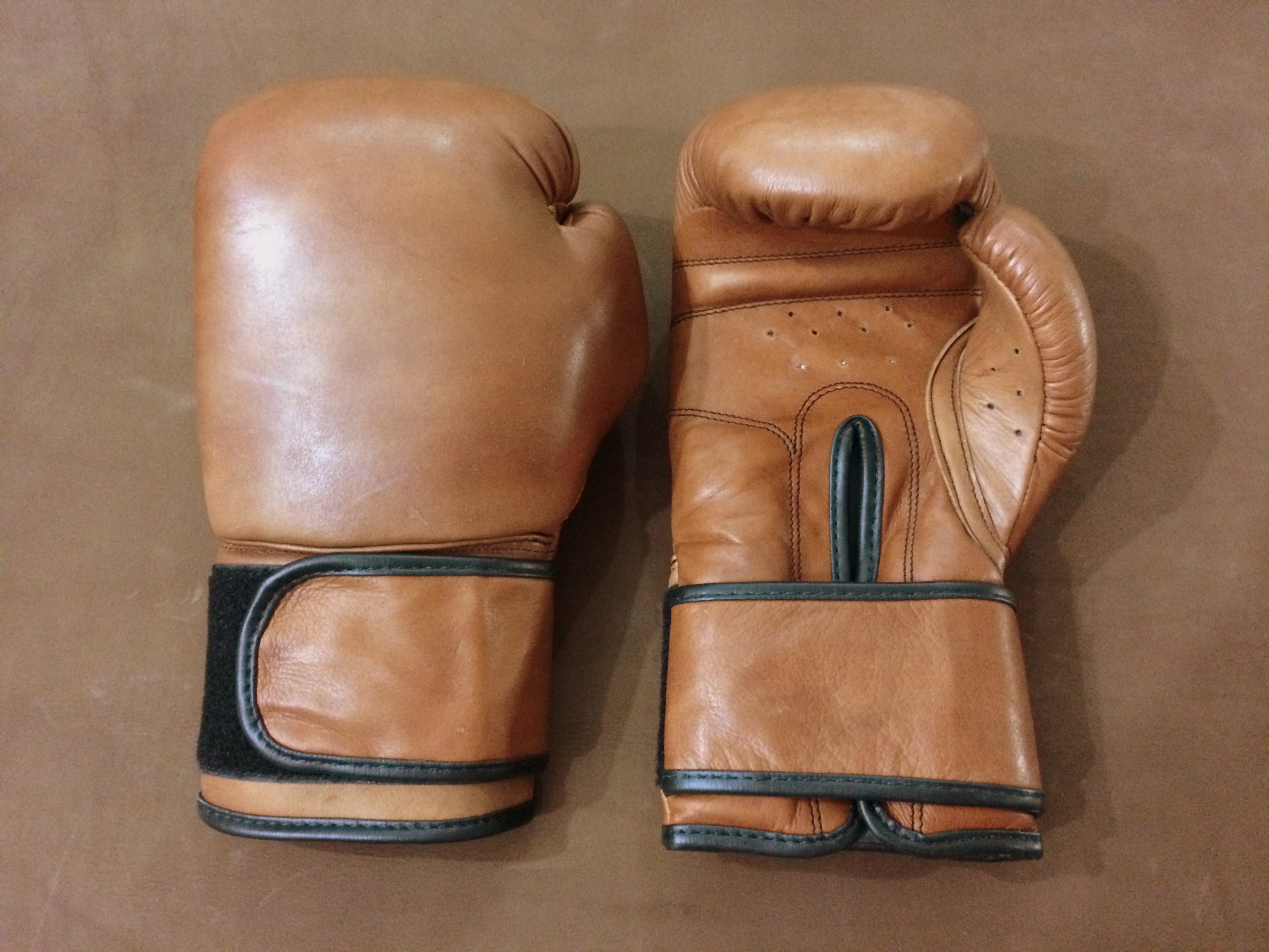 how its made gloves
